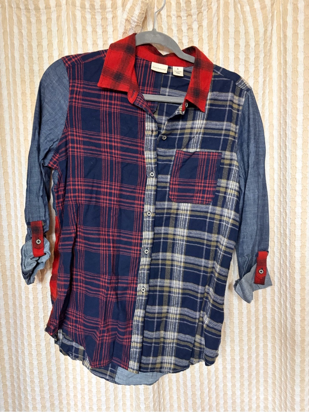 Women’s Mixed Plaid Button-Up Shirt in Red & Navy